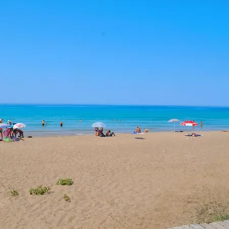 公寓 Beachfront 2-bed Luxury - Agios Gordios Corfu Greece