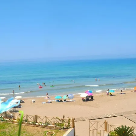Апартаменты Beachfront 2-bed Luxury - Agios Gordios Corfu Greece