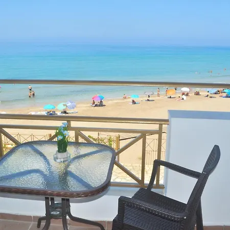 Beachfront 2-bed Luxury - Agios Gordios Corfu Greece *