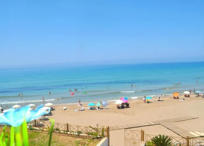 Lejlighed Beachfront 2-bed Luxury - Agios Gordios Corfu Greece