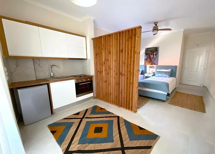 Beachfront 2-bed Luxury - Agios Gordios Corfu Greece Lejlighed
