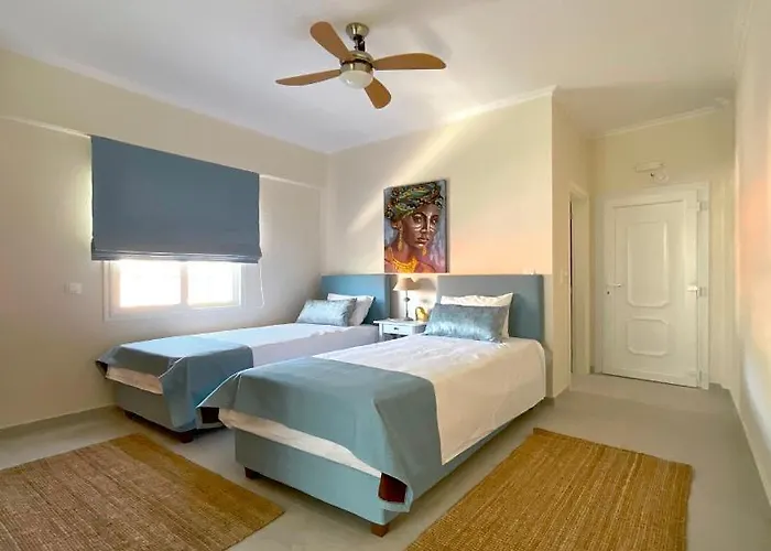 Beachfront 2-bed Luxury - Agios Gordios Corfu Greece * Agios Gordios (Corfu)
