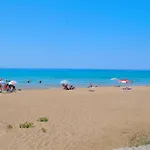 Апартаменты Beachfront 2-bed Luxury - Agios Gordios Corfu Greece
